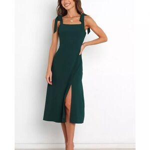 Petal and Pup women’s Laurel dress; emerald, size 8